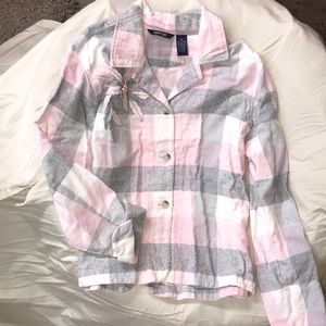 💋 3/$25  LIKE NEW SUPER COZY BUTTON DOWN TOP💋